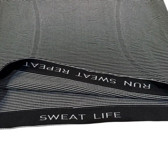 Lululemon Women's Swifty Tech Racerback Yoga Workout Striped Black Tank Top Sz 8 - Picture 3 of 5